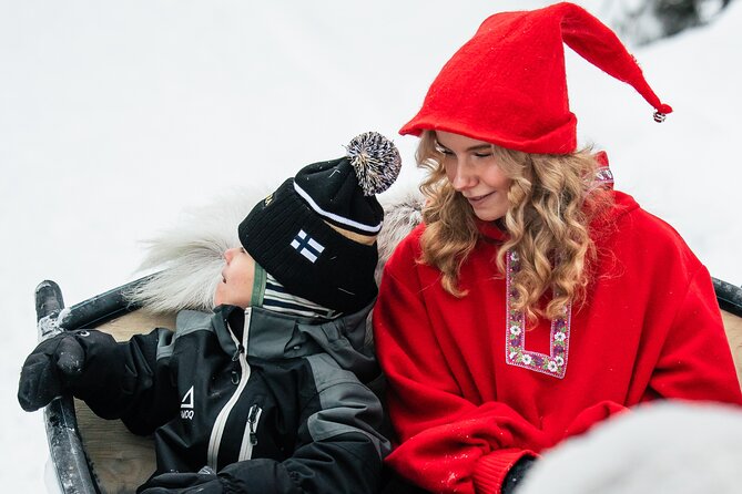 2km Sleigh Ride & Feeding Experience at Traditional Reindeer Farm - Meet the herder and learn Sami reindeer culture the practical way