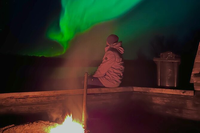 Aurora Hunt with BBQ in Rovaniemi - Dress strategy for real: staying warm when you cannot control the sky