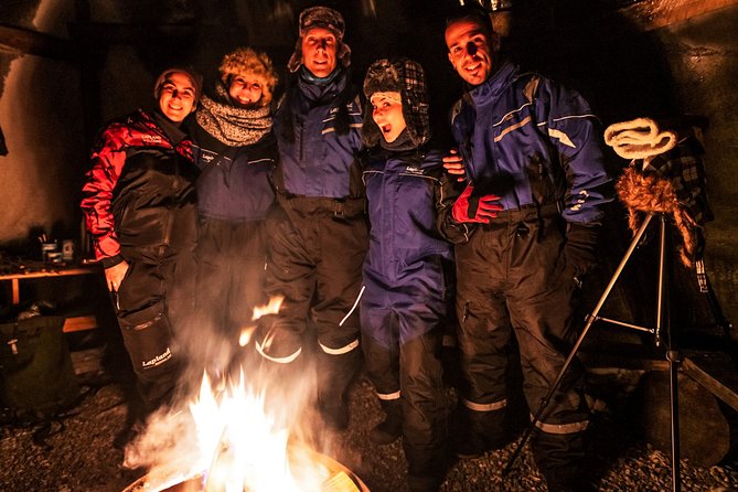 Auroras - Northern Lights Tours by Aurora Experts - Rovaniemi - Waiting in the Cold: Fire Pit, Food, and the Tepee Warm-Up