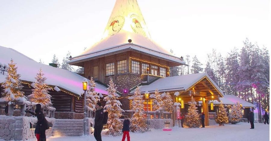 City tour and Santa Claus village visit in Lapland - Arctic Circle line crossing for real photos (and real bragging rights)