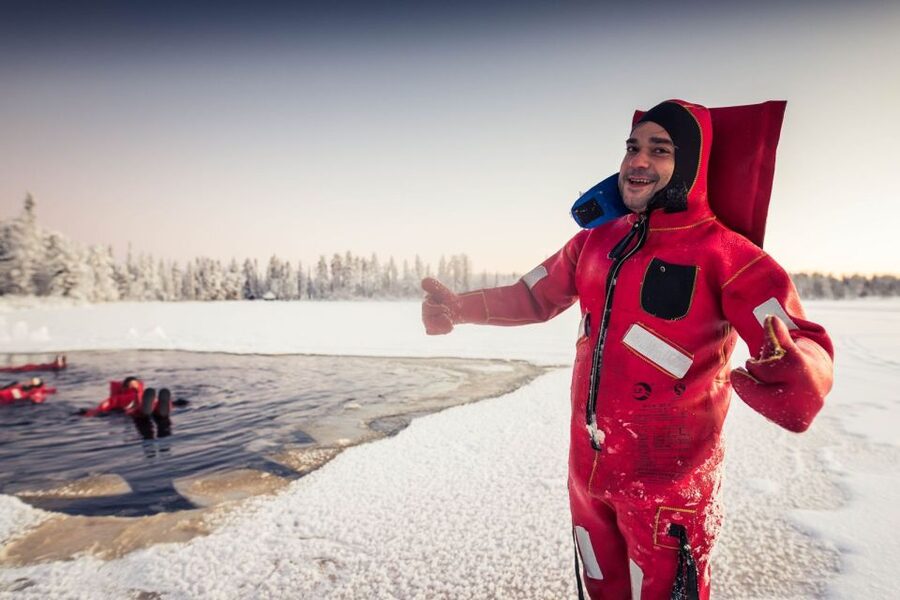 Daytime Ice Floating Rovaniemi, Frozen Lake Experience - Key Highlights Worth Booking For