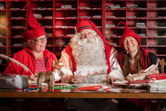 Daytour to Santa Claus Village, Reindeer and Husky Safaris, Photo, and Lunch - Stop 1: Rovaniemi Arrival and Santa Claus Village Setup