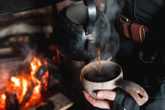 Evening Escape - Snowmobile safari and campfire in Rovaniemi - Why this “evening escape” feels different in Rovaniemi