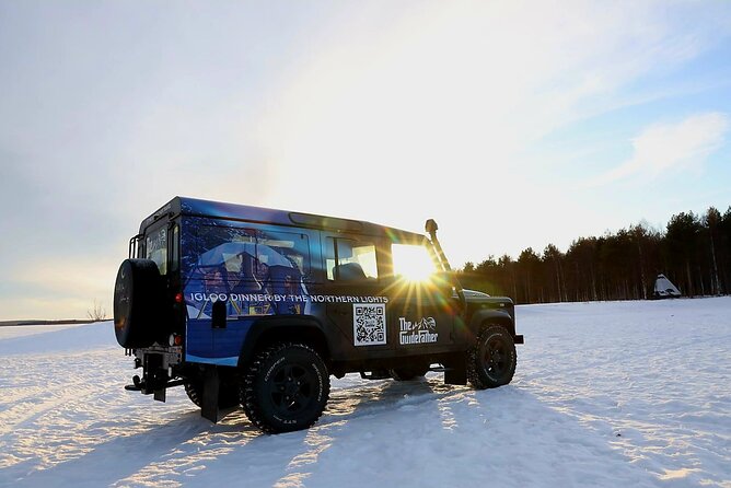 Expedition "INTO THE WILD" Safari and Lunch in Glass Igloo - What the 3 hours likely feel like in real life