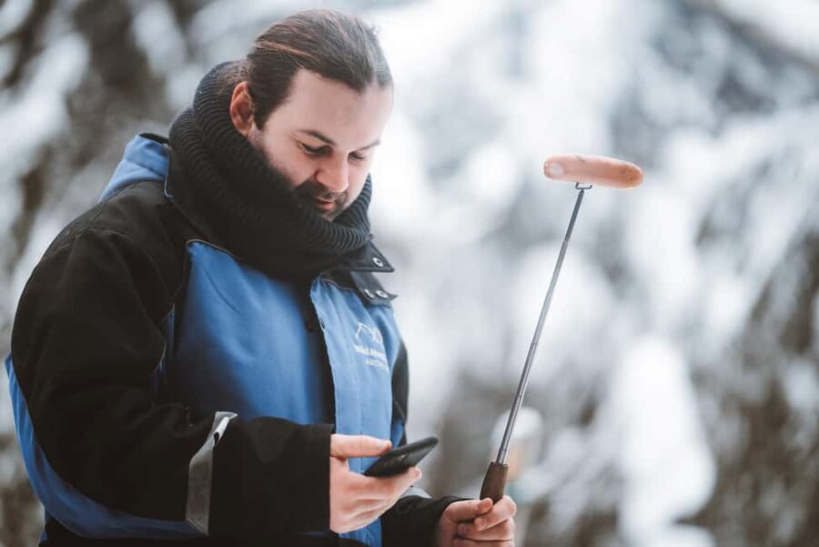 From Rovaniemi: Korouoma & Auttiköngäs Frozen Waterfalls - Guides set the tone: small-group pacing and English commentary that helps you look longer