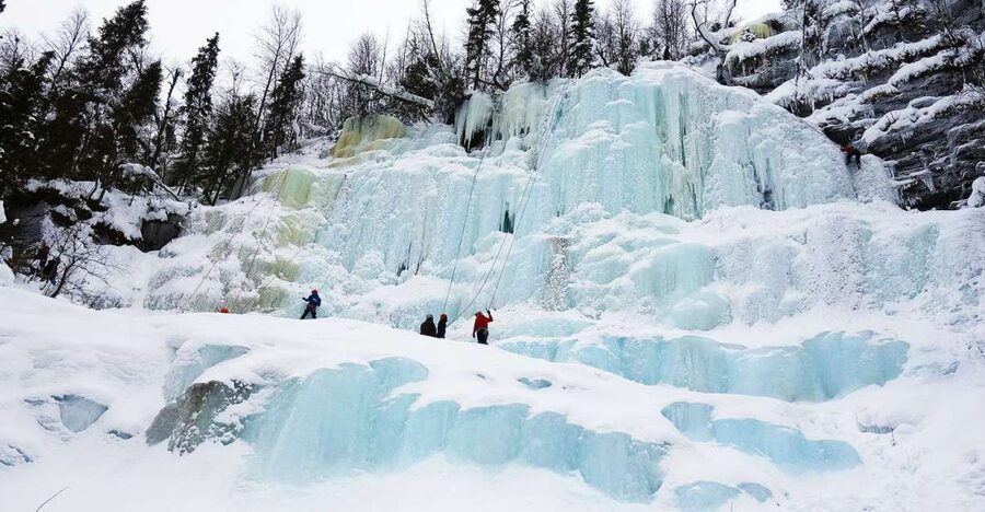 From Rovaniemi: Korouoma Frozen Waterfalls Small-Group Hike - Practical winter tips that make the hike better