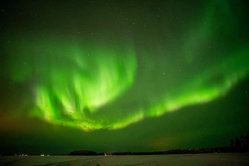 From Rovaniemi: Short Aurora Borealis Photography Expedition - How the 3 hour hunt raises your odds with planned darkness