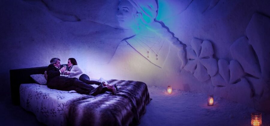 From Rovaniemi: SnowHotel Visit with Ice Restaurant Dinner - The 3-Hour Flow: Pickup, Ice Rooms, Ice Restaurant, Back Again