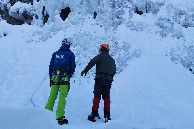 Guided Ice Climbing Activity in Pyhä - How long it takes, and how to plan your schedule