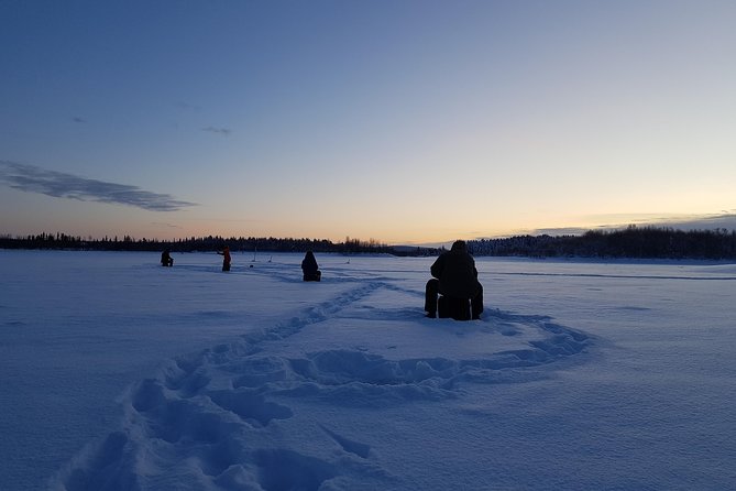 Ice fishing by car with hot beverages at Pyhä-Luosto - Key things to know before you go
