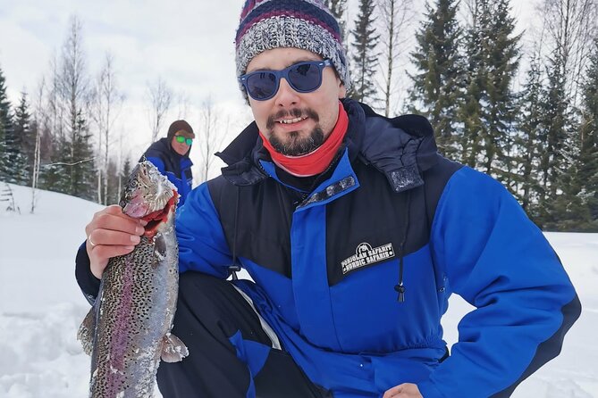 Ice fishing experience - Value check: what $142.83 buys you in Lapland