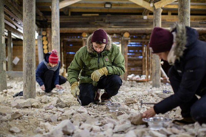 Jewels Of Lapland: Visit to Amethyst Mine in Luosto - At the mine: environmentally friendly digging without big machinery
