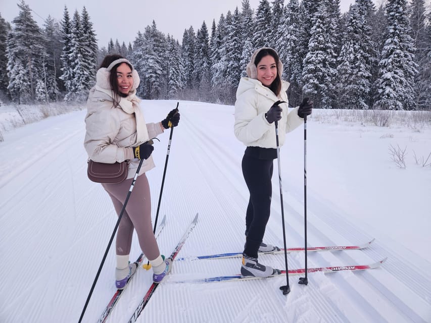 Kemi: Finnish Sight-Skiing Experience in Lapland - Getting set up at the Snowcastle in Kemi