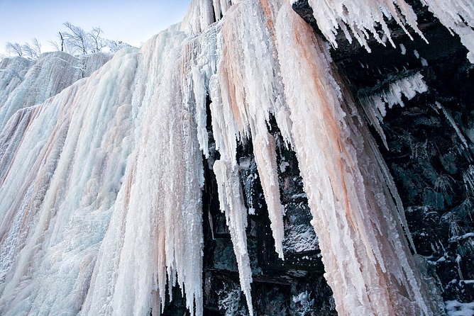 Korouoma Canyon Snowshoe Trip - Korouoma Canyon: frozen power you can walk toward