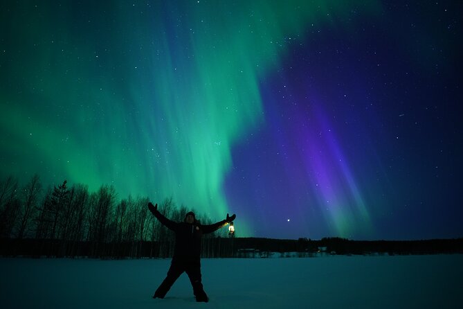 Northern Lights Hunting Photography Tour in Rovaniemi Finland - 8:00 pm start and a night that can run 6 to 8 hours