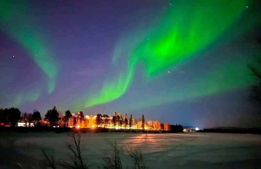 Northern lights private tour Rovaniemi - Price and value: what $129 per person buys in a private setting