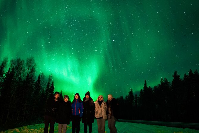 Northern Lights Rovaniemi: Guaranteed Viewing & Unlimited Mileage - Winter gear included: comfort is not a small detail here