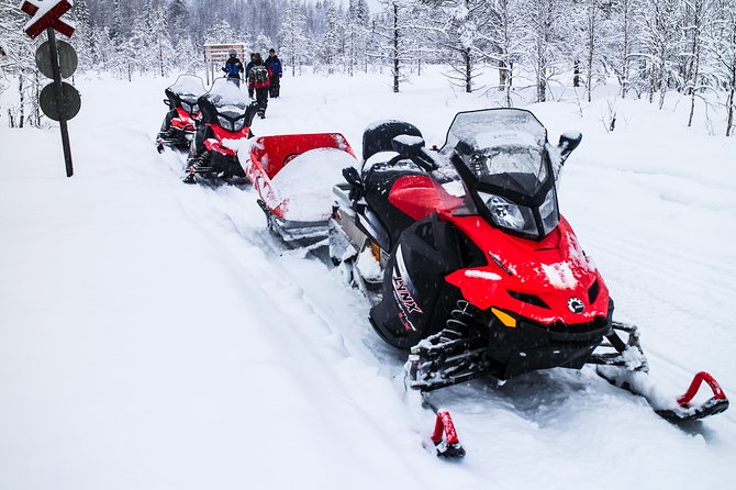 Northern Lights Snowmobile Sleigh Ride - The 5-Hour Flow: How Your Night Fills Up