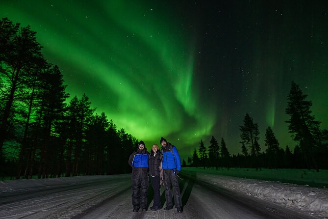 Private Northern Lights Photography Hunting - Meeting point, pickup, and how to not lose time in the cold