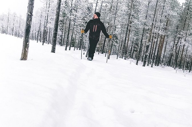 Private Snowshoeing Tour In Pyhätunturi With A Local Guide - What to Expect From Timing and Duration