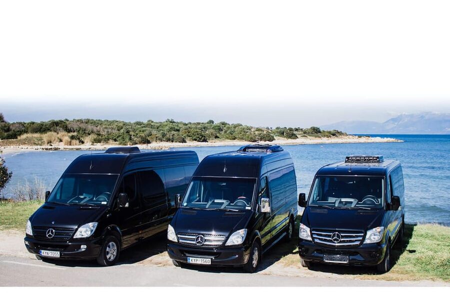 Private Transfer Rovaniemi - Kiruna - Private Transfer Between Rovaniemi and Kiruna, Done Like a Local