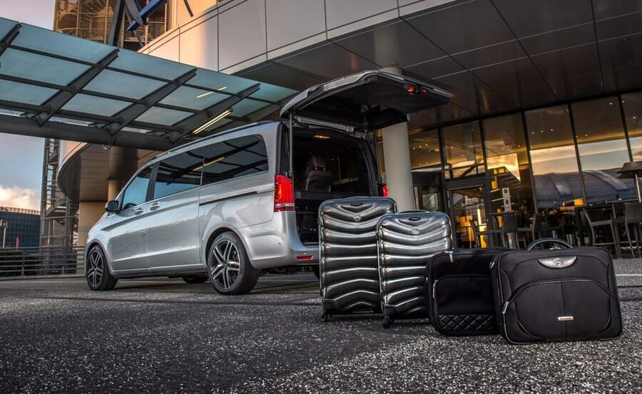 Private Transfer Rovaniemi - Kiruna - Timing and the Midway Stop That Makes the Trip Easier