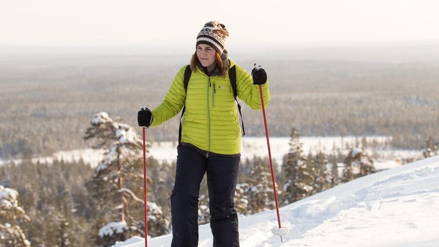 Pyhätunturi: Scenic Snowshoeing Tour in Finnish Lapland - Bliss Adventure at Naava Visitor Centre, Then Snowshoe Confidence in Minutes