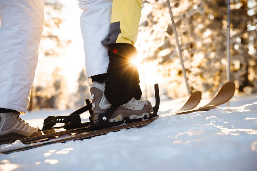 Pyhätunturi: Try Wilderness Skiing in Finnish Lapland - Hot Berry Drinks and the Story Side of Lapland