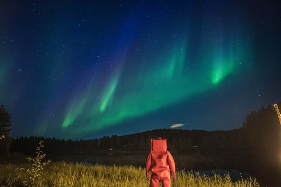 Rovaniemi: Arctic Ice Floating and Northern Lights Tour - What to Wear and Bring So You Can Focus on the Fun