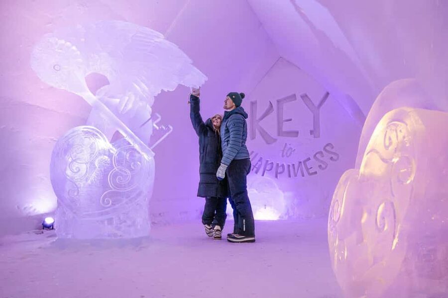 Rovaniemi: Arctic Snow Hotel Tour - Coach ride and transfers: simple, but worth using for your bearings