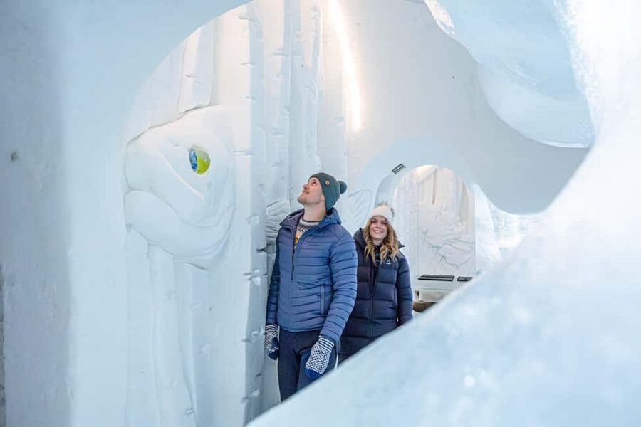 Rovaniemi: Arctic Snow Hotel Tour - Free time (1.5 hours): Ice Restaurant, ice chair, and the soft chocolate moment