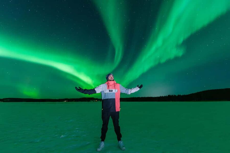 Rovaniemi: Aurora Hunt with Money-Back Guarantee and Photo - The Lapland Photo Stop, Waiting Comfortably and Watching for the Moment