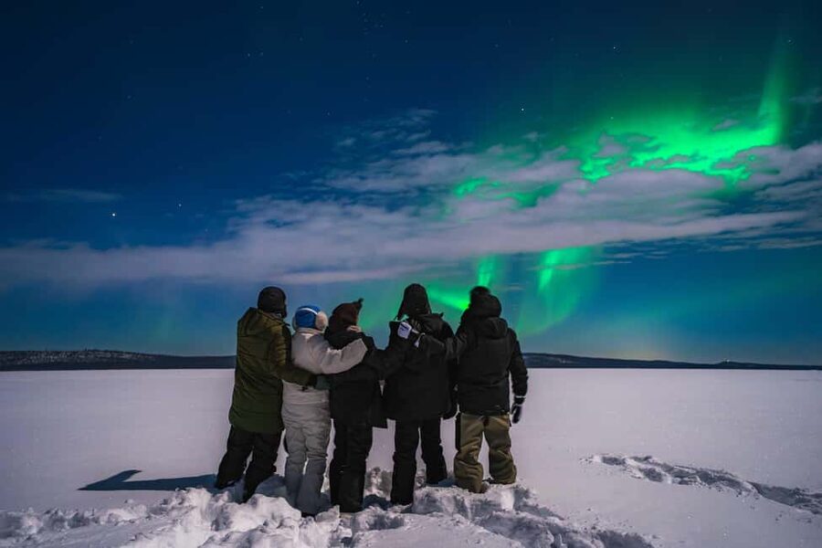 Rovaniemi: Discover the Northern Lights Photography Tour - Value check: is $165 a good deal?