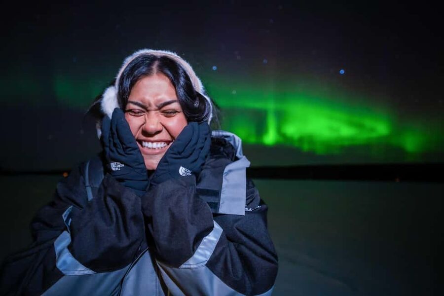 Rovaniemi: Discover the Northern Lights Photography Tour - The “small group” part is more than marketing