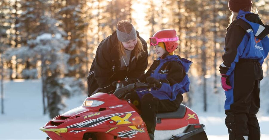 Rovaniemi: Family Snowmobile Trip with Guide and Picnic - From Rovaniemi Pickup to Winter Clothing, the Day Starts Easy