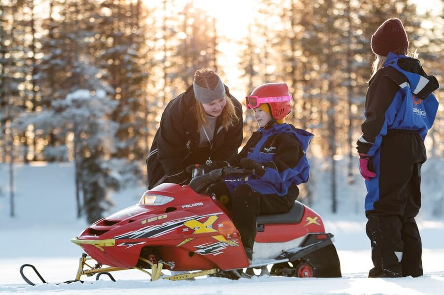 Rovaniemi: Family Snowmobile Trip with Guide and Picnic - The 1.5-Hour Guided Snowmobile Ride Through Lapland