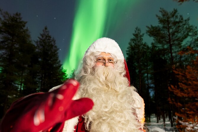 Rovaniemi: Genuine Aurora Hunting with Unlimited Pro Photos - How the guide picks spots, and why the car keeps moving