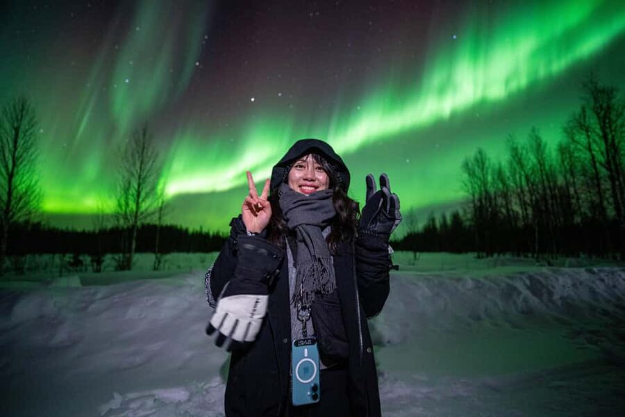 Rovaniemi: Guaranteed Northern Lights Tour with Photos - Key points to know before you book