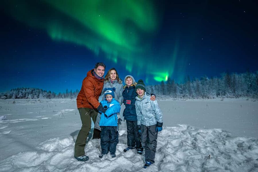 Rovaniemi: Guaranteed Northern Lights Tour with Photos - Guaranteed Northern Lights in Rovaniemi, and what it really means