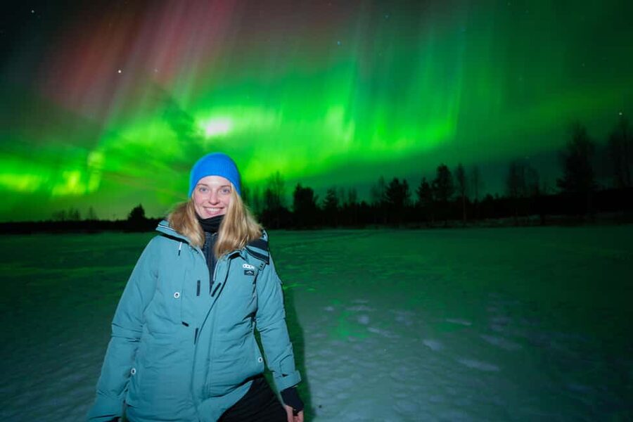 Rovaniemi: Guaranteed Northern Lights Tour with Photos - The van ride to remote spots, and why it can last 2-10 hours