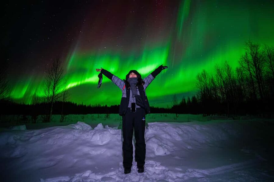 Rovaniemi: Guaranteed Northern Lights Tour with Photos - What to bring for Lapland winter, so the cold doesn’t ruin it