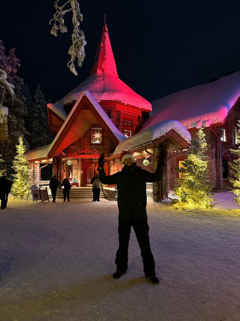 Rovaniemi: Guided Tour of Santa Claus Village - Santa Claus Village, but with a plan (and fewer lines)