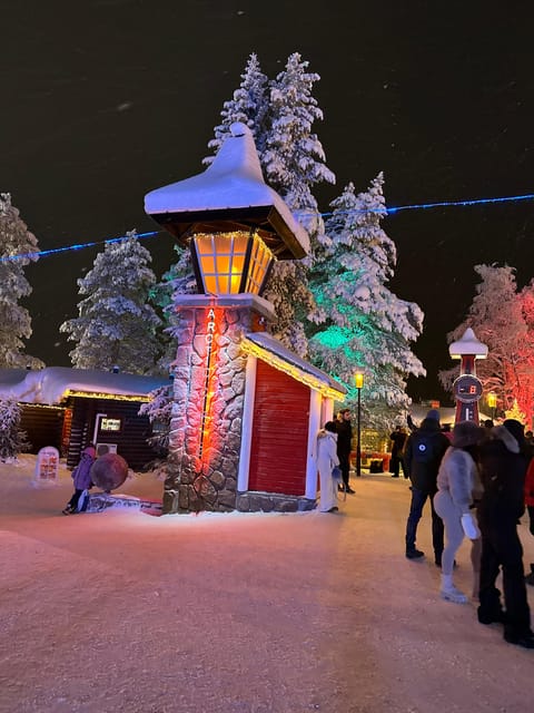 Rovaniemi: Guided Tour of Santa Claus Village - Snowman World and Village safari activities in the “instant” style