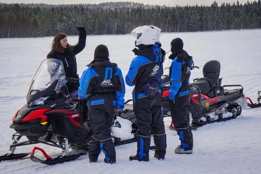 Rovaniemi: Guided Wilderness Snowmobile Safari & Barbeque - The BBQ by the Fire: Where the Experience Gets Cozy