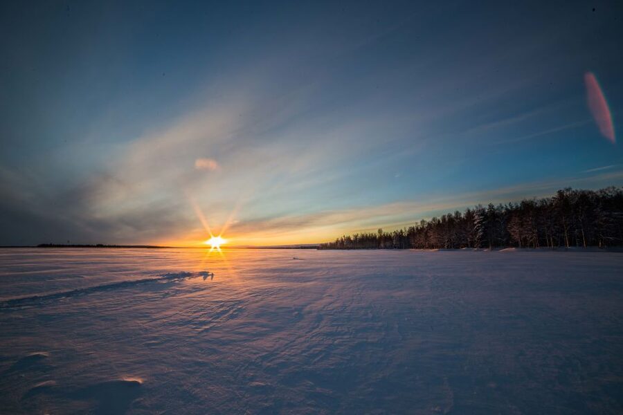 Rovaniemi: Ice Fishing on a Frozen Lake with BBQ and Photos - On the Frozen Lake: Basics of Ice Fishing and How You Actually Participate