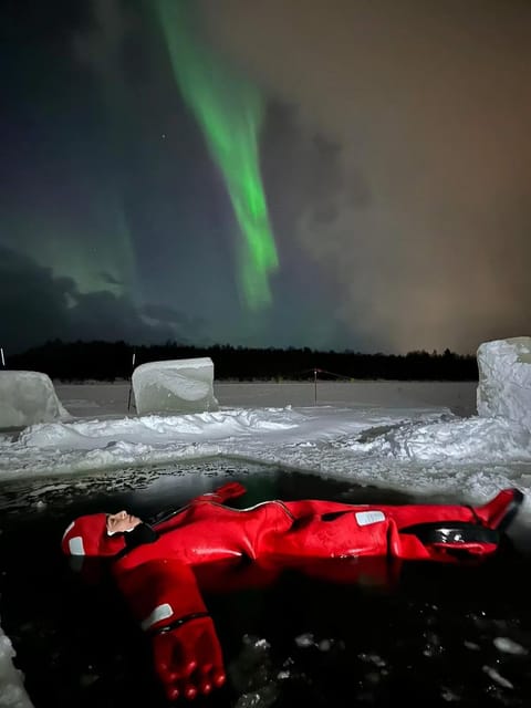 Rovaniemi: Ice Floating Experience with Northern lights - Key things that make this ice floating tour worth your time