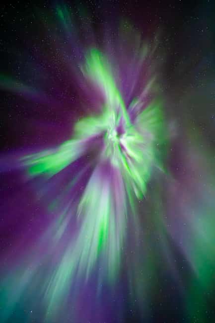 Rovaniemi: Ice Floating Experience with Northern lights - Thermal Survival Wetsuit: Staying Warm and Buoyant on the Ice