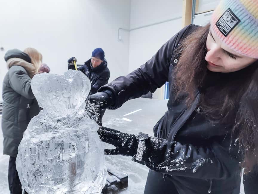 Rovaniemi: Ice sculpting experience - Key highlights to expect