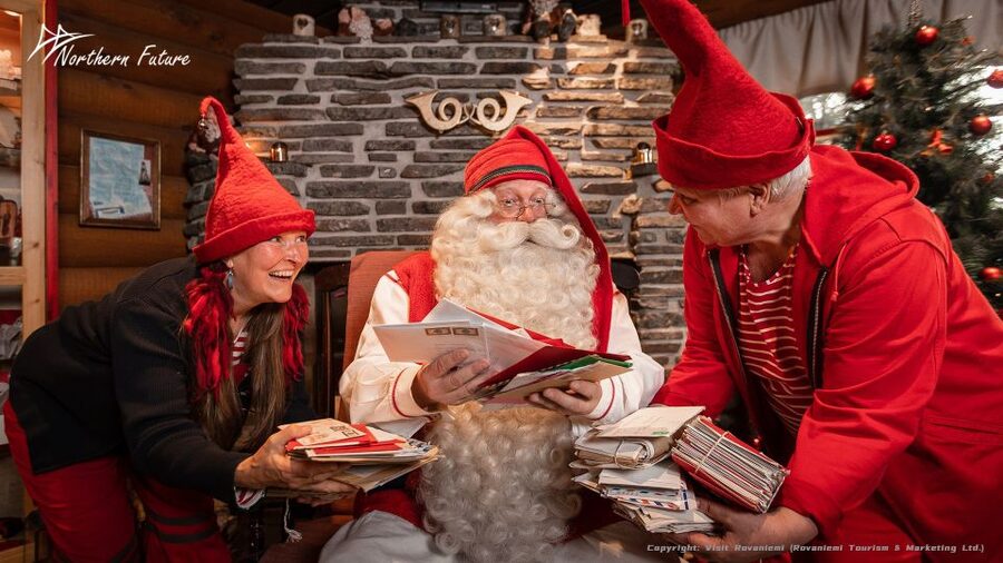 Rovaniemi: Meet Santa Claus, Reindeer Sleigh Ride & Huskies - Entering the Arctic Circle, with Santa Claus Village as the payoff