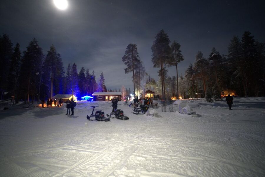 Rovaniemi: Northern Lights Hunting in Lappish old cottage - Price and value for an around-$80, 3-hour aurora outing